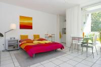 Bild 1: Zentral! Niedliches 1-Zi.-Apartment (34 qm) - (Nr. 01) (English text below)
